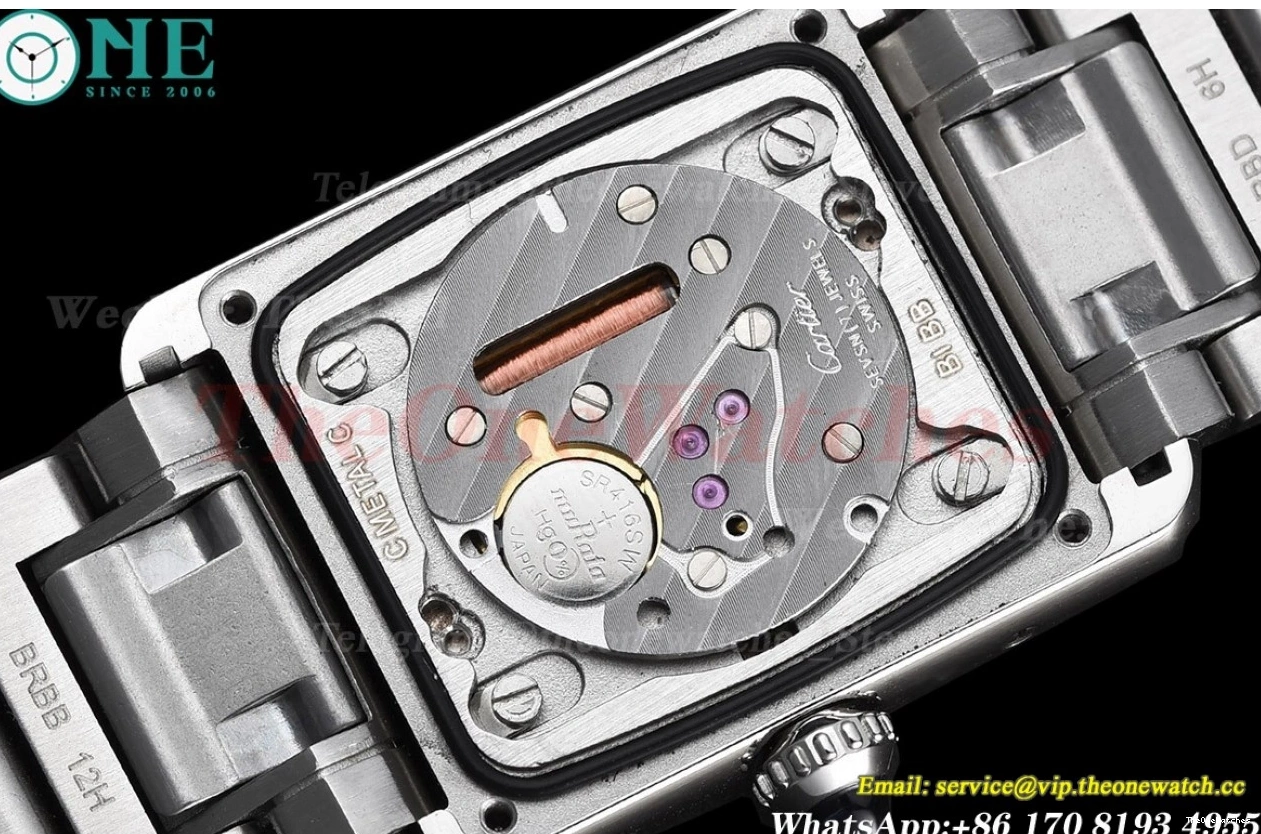 White Bezel Diamond Dial Quartz Must Bracelet K11F On SS Tank Small 0111